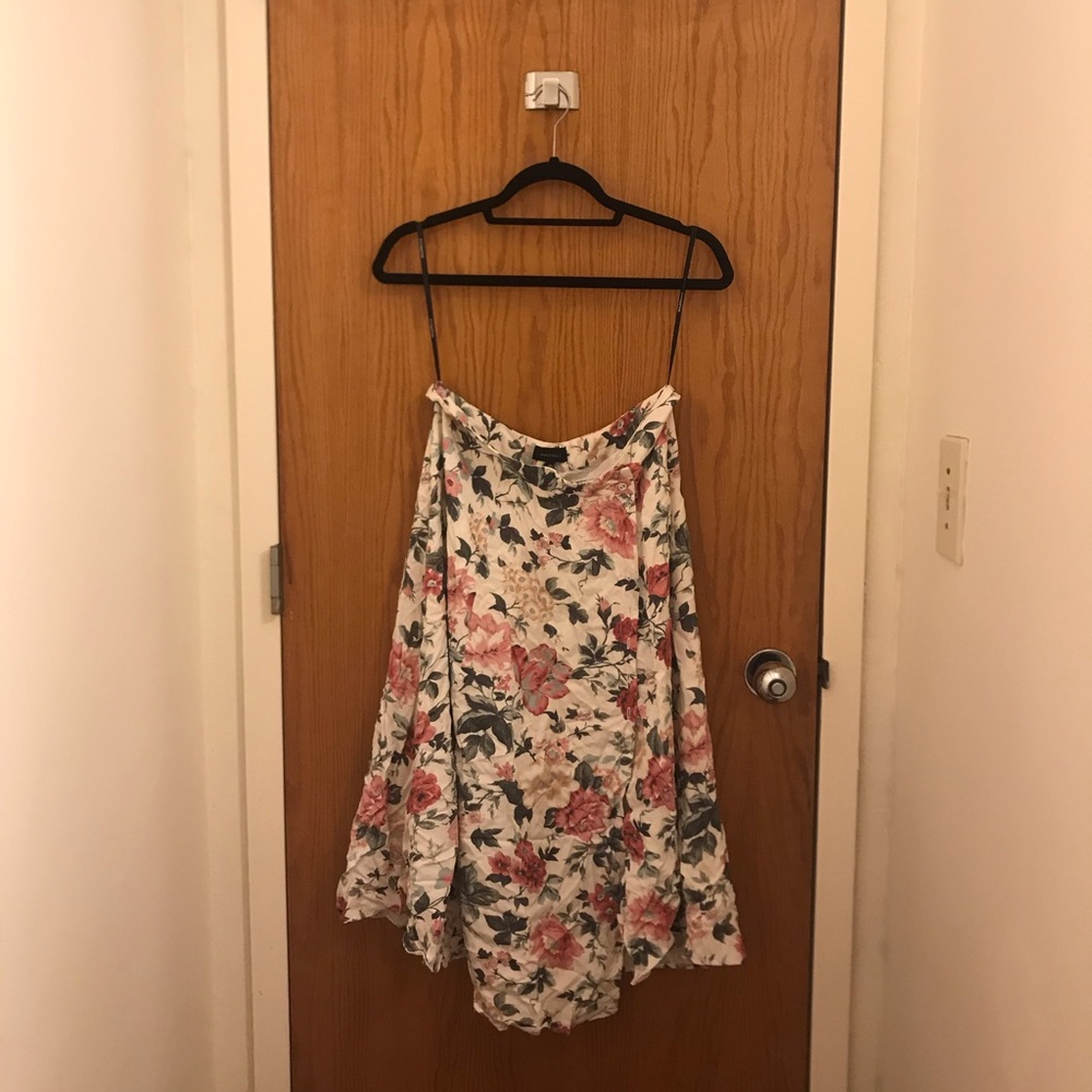 NWT Luxury Majorelle Flattering Floral Midi Skirt